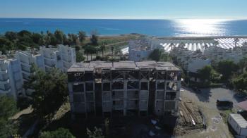 ANAMUR CERENLER MEVKİİNDE SATILIK DENİZE ÇOK YAKIN 1+1 DAİRELER