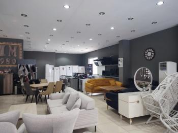 ANAMUR D 400 ÜZERİ SATILIK 900 M2 MAĞAZA