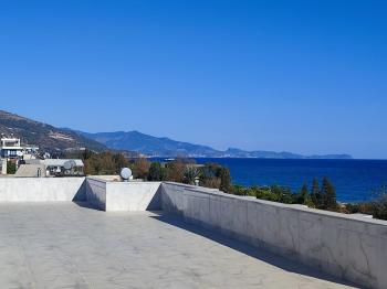 ANAMUR'DA DENİZ MANZARALI SATILIK OTEL