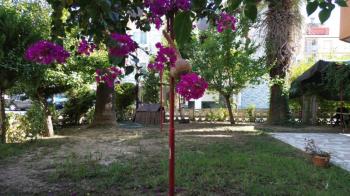 ANAMUR İSKELE SAHİLE 100 MT SATILIK BUTİK OTEL