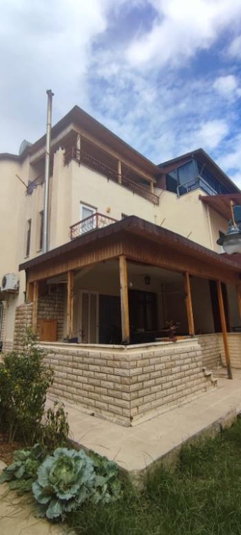 ANAMUR KARDELEN SİTESİNDE SATILIK TRİPLEKS 