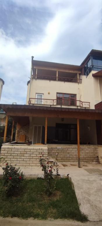 ANAMUR KARDELEN SİTESİNDE SATILIK TRİPLEKS 
