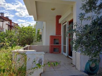 ANAMUR ÖRENDE DENİZE 200 METRE MESAFEDE TRİPLEKS SATILIK YAZLIK