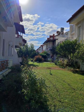 ANAMUR ÖRENDE DENİZE 200 METRE MESAFEDE TRİPLEKS SATILIK YAZLIK