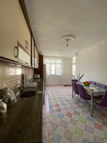 ŞEHİR MERKEZİ SATILIK 3+1 150 METREKARE ASANSÖRLÜ DAİRE