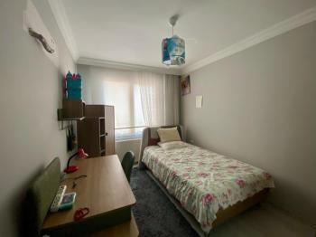 ANAMUR SAĞLIK MAHALLESİNDE SATILIK 4+1 DAİRE