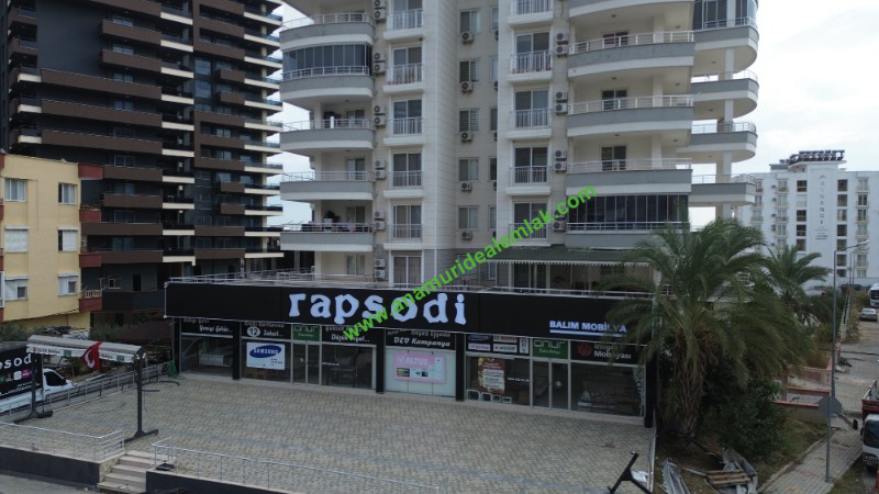 ANAMUR D 400 ÜZERİ SATILIK 900 M2 MAĞAZA