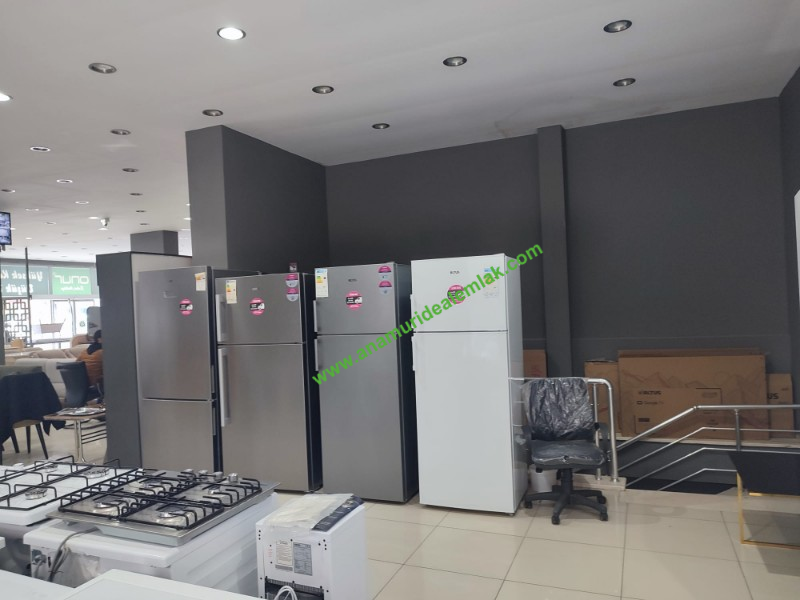 ANAMUR D 400 ÜZERİ SATILIK 900 M2 MAĞAZA
