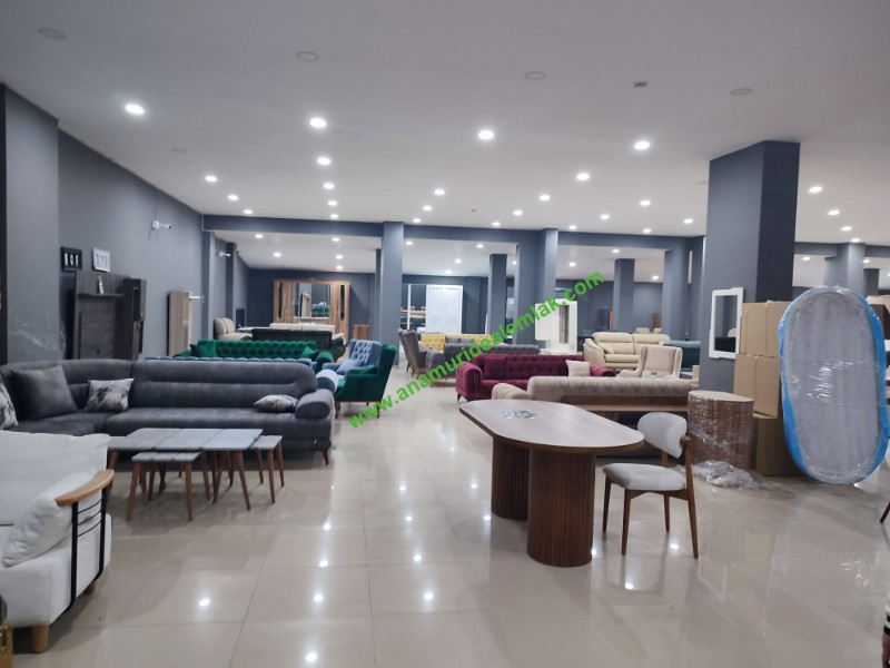 ANAMUR D 400 ÜZERİ SATILIK 900 M2 MAĞAZA