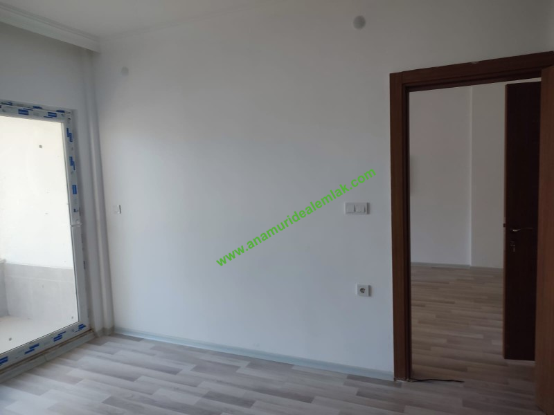 ANAMUR'DA DENİZ MANZARALI SATILIK OTEL
