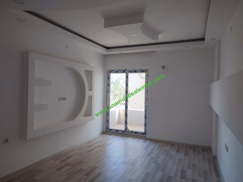 ANAMUR'DA DENİZ MANZARALI SATILIK OTEL