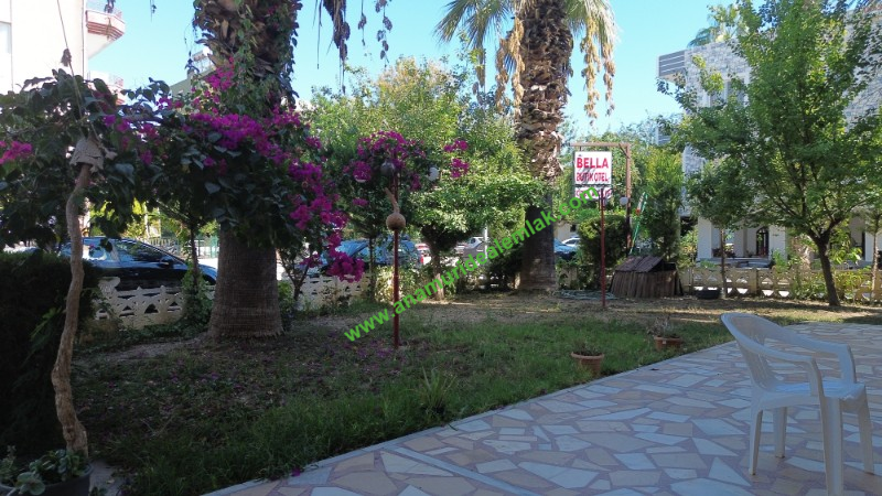 ANAMUR İSKELE SAHİLE 100 MT SATILIK BUTİK OTEL