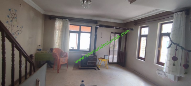 ANAMUR KARDELEN SİTESİNDE SATILIK TRİPLEKS 