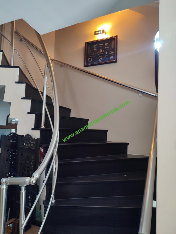 MERSİN BOZYAZININ EN GÖZDE SİTE İÇİNDE DENİZE SIFIR TRİPLEKS