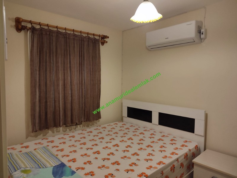 MERSİN BOZYAZININ EN GÖZDE SİTE İÇİNDE DENİZE SIFIR TRİPLEKS