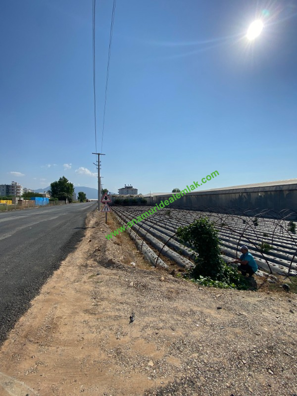 ANAMUR GÜZELYURT ANAYOL ÜZERİ SATILIK İMARLI ARSA