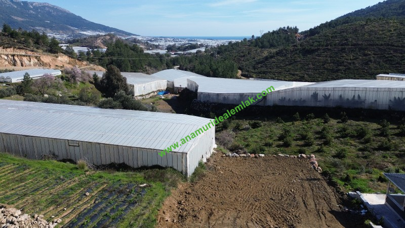 ANAMUR KÖPRÜBAŞINDA MÜSTAKİL DENİZ MANZARALARI SATILIK TARLA
