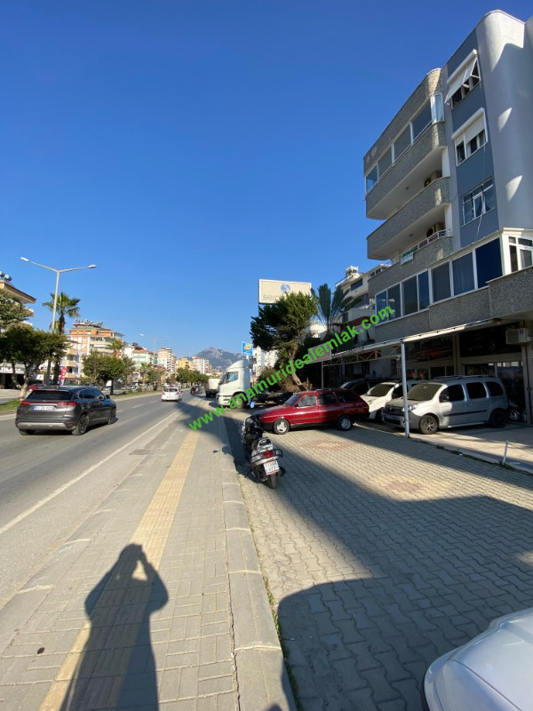 ŞEHİR MERKEZİ SATILIK 3+1 150 METREKARE ASANSÖRLÜ DAİRE