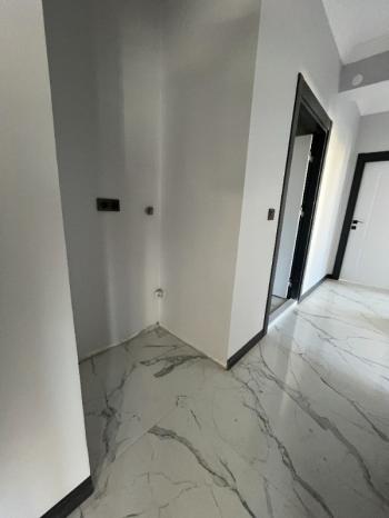KAHVECİOĞLU EMLAK'DAN ZAFER CAD SATILIK DAİRE 4+1
