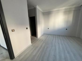 KAHVECİOĞLU EMLAK'DAN ZAFER CAD SATILIK DAİRE 4+1