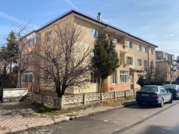 KAHVECİOĞLU EMLAK'DAN MERKEZ HUZUR MAH SATILIK DAİRE