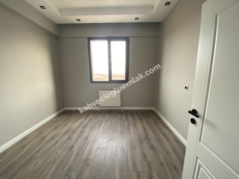 KAHVECİOĞLU EMLAK'DAN MERKEZ KARDEŞLER MAH SATILIK DAİRE