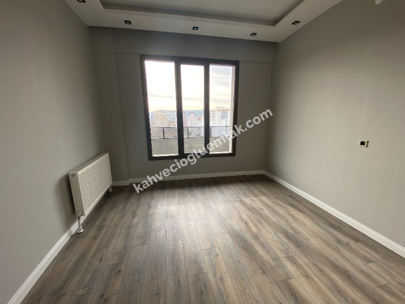 KAHVECİOĞLU EMLAK'DAN MERKEZ KARDEŞLER MAH SATILIK DAİRE