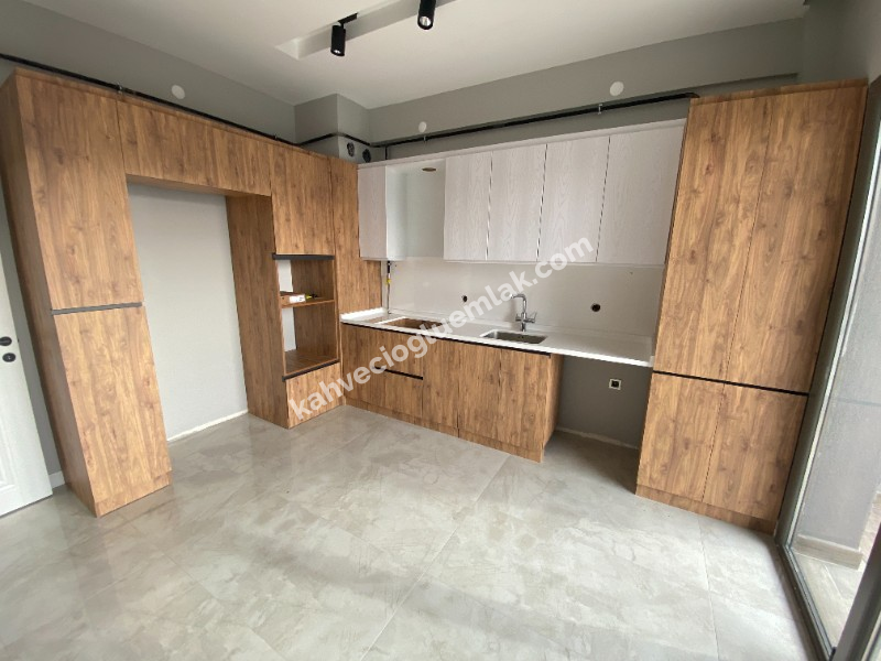 KAHVECİOĞLU EMLAK'DAN MERKEZ KARDEŞLER MAH SATILIK DAİRE