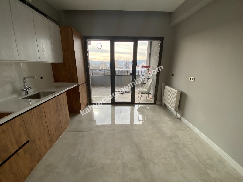 KAHVECİOĞLU EMLAK'DAN MERKEZ KARDEŞLER MAH SATILIK DAİRE