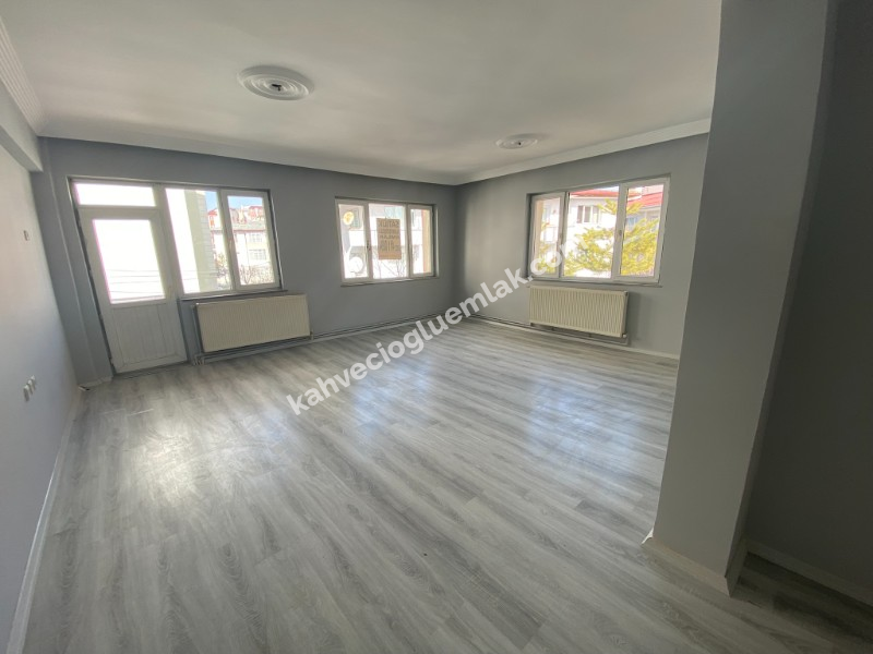 KAHVECİOĞLU EMLAK'DAN MERKEZ HUZUR MAH SATILIK DAİRE