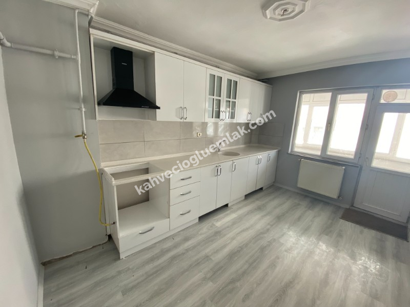 KAHVECİOĞLU EMLAK'DAN MERKEZ HUZUR MAH SATILIK DAİRE