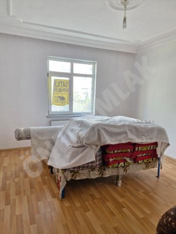 ÖNER ! YORUZ... YEŞİLADA TRABZON EKMEK FIRINI CİVARINDA SATILIK GARAJLI DAİRE. 