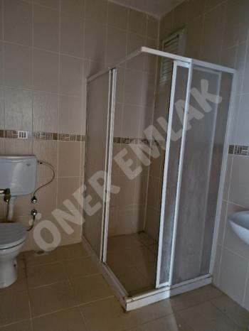 ÖNER ! YORUZ... YEŞİLADA TRABZON EKMEK FIRINI CİVARINDA SATILIK GARAJLI DAİRE. 
