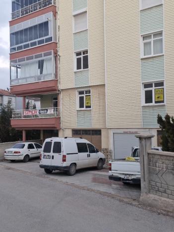 ÖNER ! YORUZ... YEŞİLADA TRABZON EKMEK FIRINI CİVARINDA SATILIK GARAJLI DAİRE. 