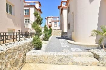 L/ŞA HAMİTKÖY BÖLGESİNDE SATILIK MÜSTAKİL TRİPLEX