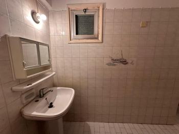 GİRNE MERKEZDE  3+1 SATILIK DAIRE