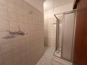 GİRNE MERKEZDE  3+1 SATILIK DAIRE