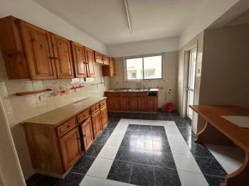 GİRNE MERKEZDE  3+1 SATILIK DAIRE