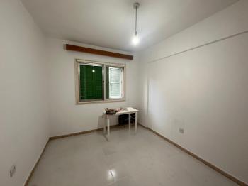 GİRNE MERKEZDE  3+1 SATILIK DAIRE