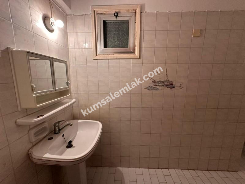 GİRNE MERKEZDE  3+1 SATILIK DAIRE