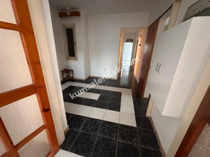GİRNE MERKEZDE  3+1 SATILIK DAIRE