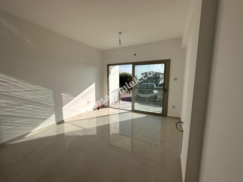  İLK EVİM KREDİSİNE UYGUN ALAYKÖY BÖLGESİNDE ZEMİNKAT YENİ SIFIR SATILIK DAİRE
