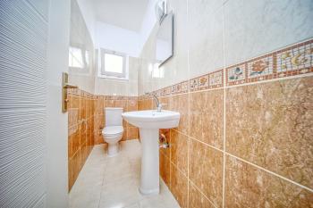 Kıbrıs Girne Alsancak'da Site İçinde Satılık 3+1 Daire