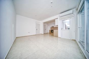 Kıbrıs Girne Alsancak'da Site İçinde Satılık 3+1 Daire