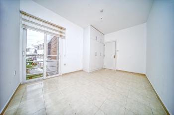Kıbrıs Girne Alsancak'da Site İçinde Satılık 3+1 Daire