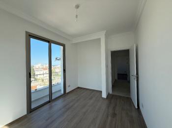 KKTC Girne Merkezde Satılık 2+1 Sıfır Daire!