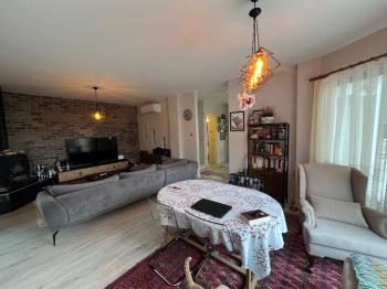 Alsancak Bölgesi Fırsat 3+1 Havuzlu Villa