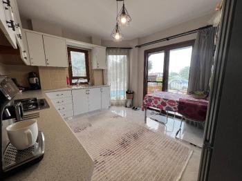 Alsancak Bölgesi Fırsat 3+1 Havuzlu Villa