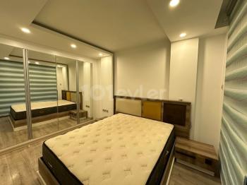 KKTC Girne Merkezde Site İçerisinde Deniz Manzaralı Satılık 3+1 Lüks Daire