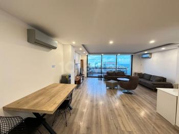 KKTC Girne Merkezde Site İçerisinde Deniz Manzaralı Satılık 3+1 Lüks Daire